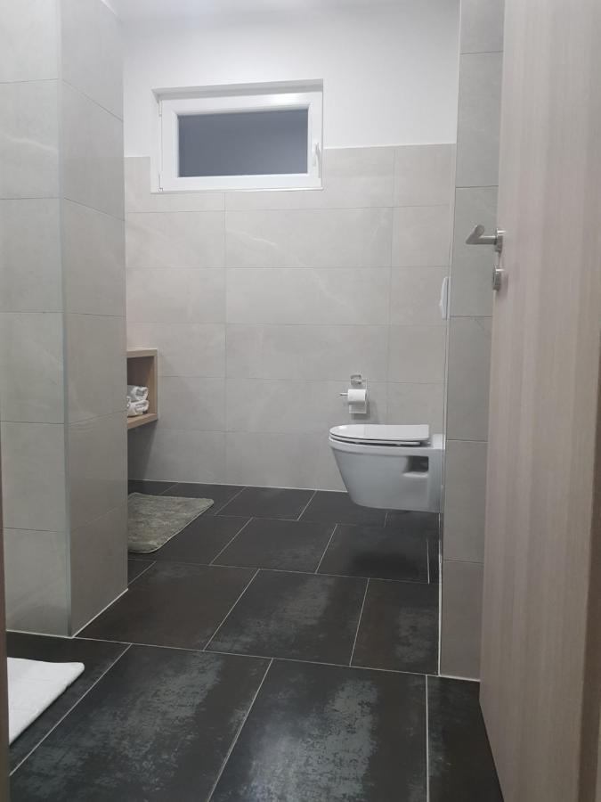 Rooms Vanteo โคเรนนิซา ภายนอก รูปภาพ