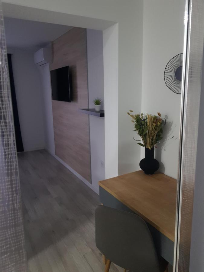 Rooms Vanteo โคเรนนิซา ภายนอก รูปภาพ