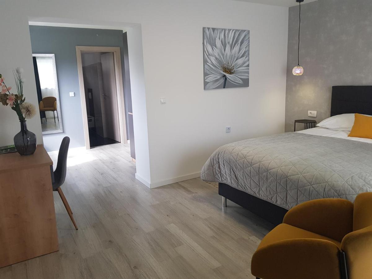 Rooms Vanteo โคเรนนิซา ภายนอก รูปภาพ